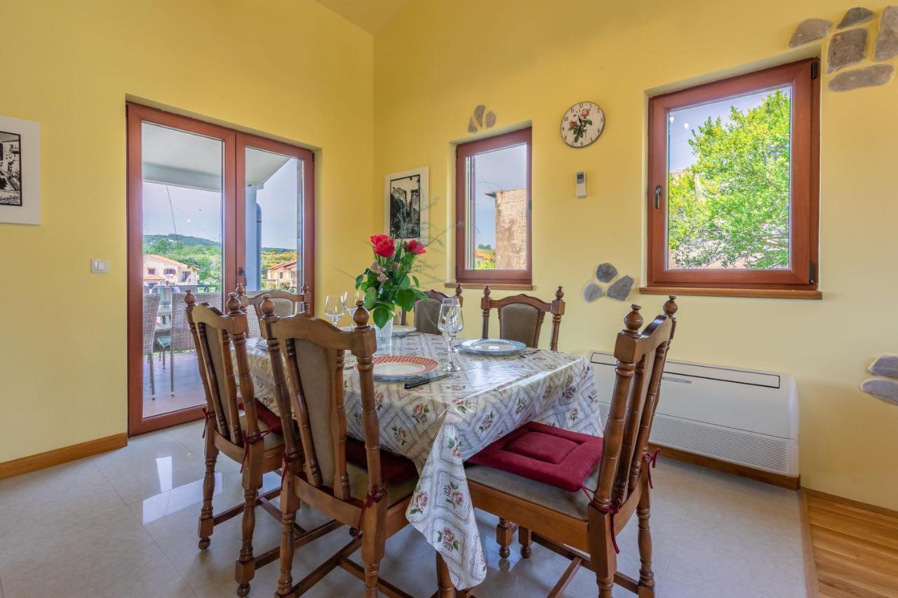House Marija Villa โลปาร์ ภายนอก รูปภาพ