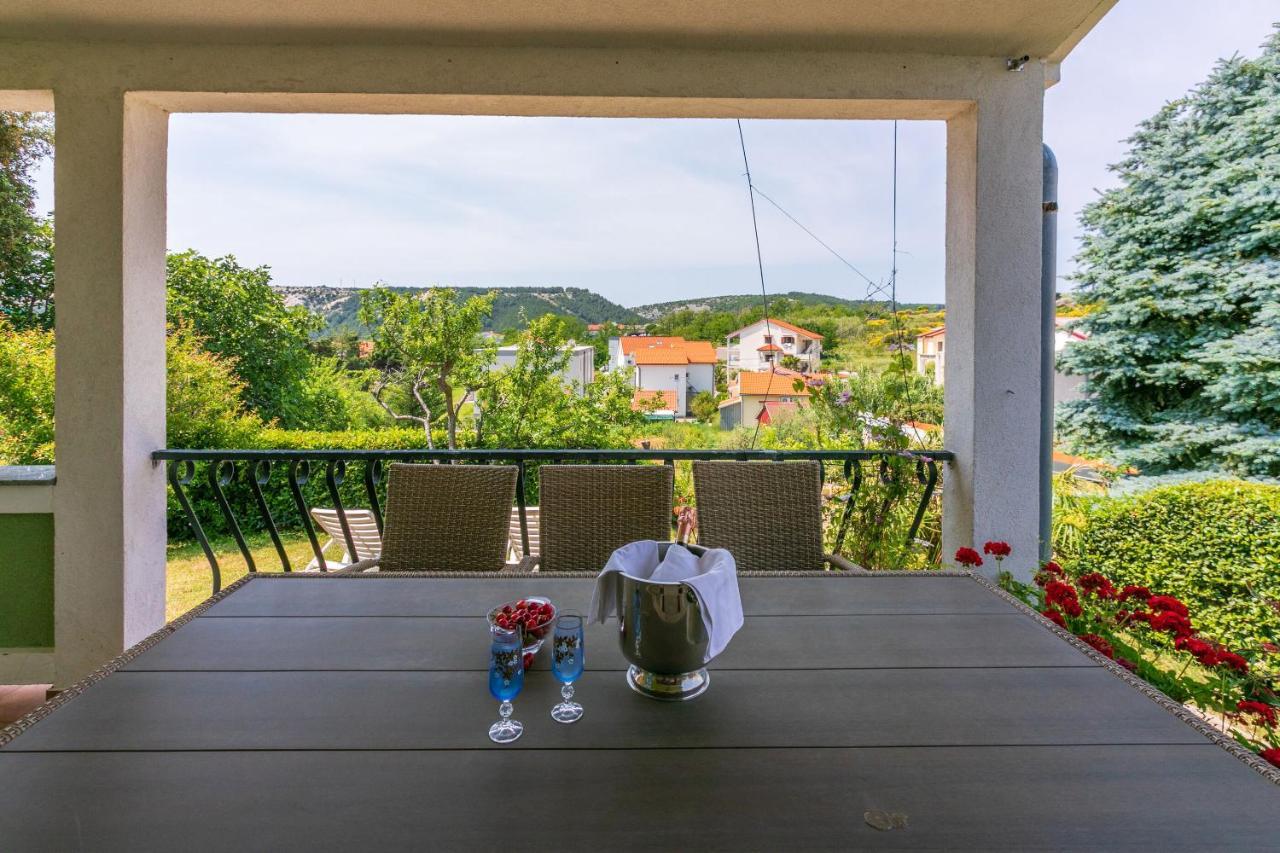 House Marija Villa โลปาร์ ภายนอก รูปภาพ